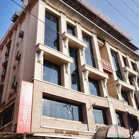 Hotel Tara International Hyderabad Exteriör bild
