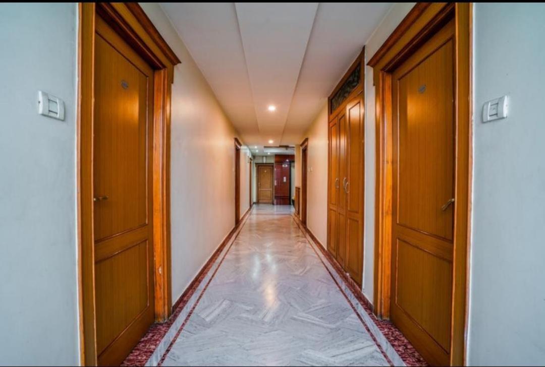 Hotel Tara International Hyderabad Exteriör bild