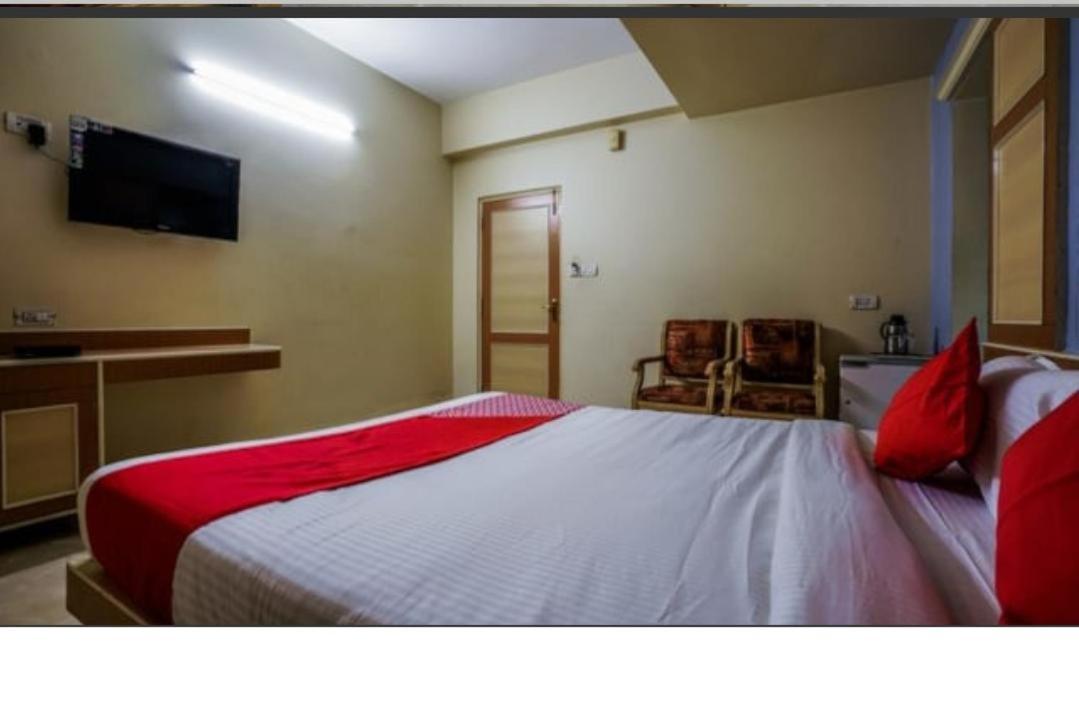 Hotel Tara International Hyderabad Exteriör bild