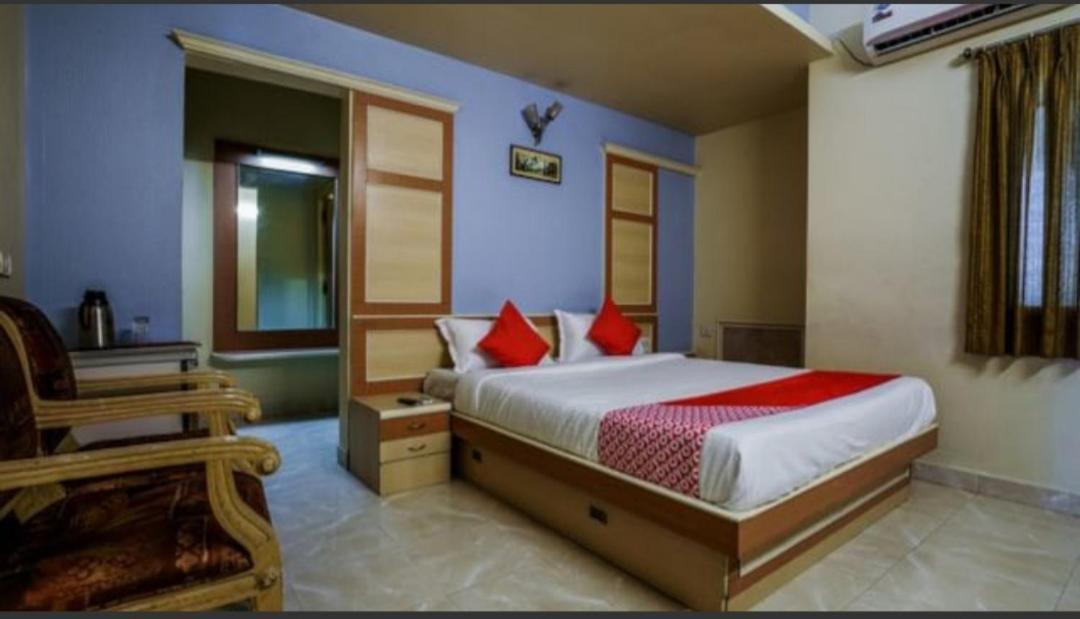 Hotel Tara International Hyderabad Exteriör bild
